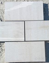 Pavimento per esterno in granito (beola)