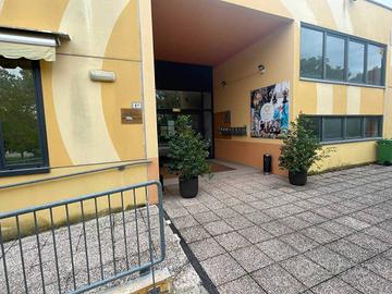 Immobile di 180 m² con 2 locali a San Giovanni in 