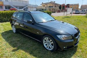 Bmw 318D 143cv  neo patenteti perfetta in tutto