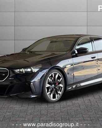 BMW i5 M60 XDRIVE 2023 - KM0 | 601CV | MPERFO...
