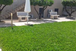 Ampio trilocale ristrutturato a Monasterace Marina