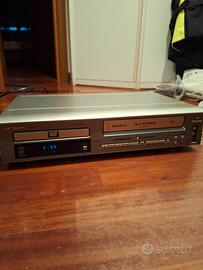 Lettore DVD/VHS Hitachi DV-PF 2E