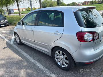 Volkswagen Golf Plus 1.9 TDI DPF Comfortline leggi