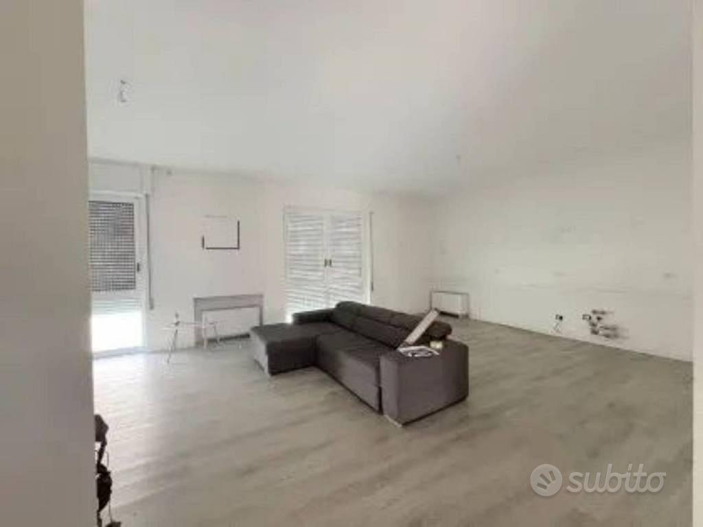 Appartamento – Brescia, Centro Storico Sud, Zona Centro - Vista 3