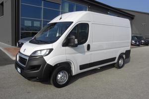 PEUGEOT Boxer 330 2.2 BlueHDi 140 S&S L2H2 Furgo