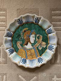 Grande piatto in ceramica artistica dipinto a mano