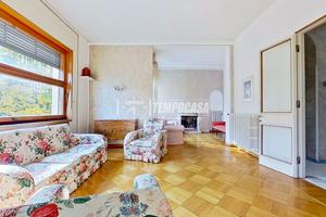 ST220 - Attico signorile in villa Liberty con terr