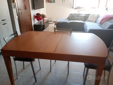 tavolo in legno 