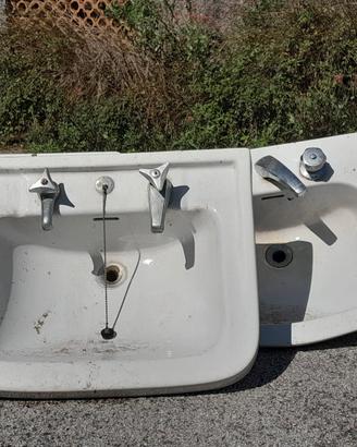 Lavandino bagno