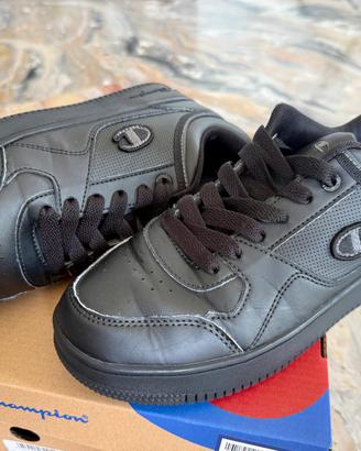 Scarpe ragazza/donna Champion nere n. 39
