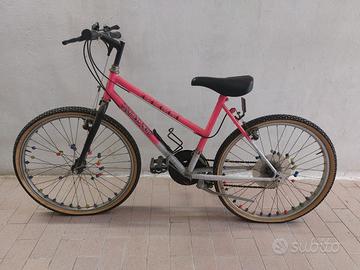 bicicletta per ragazze