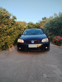 Golf serie 5 ,140 cv 