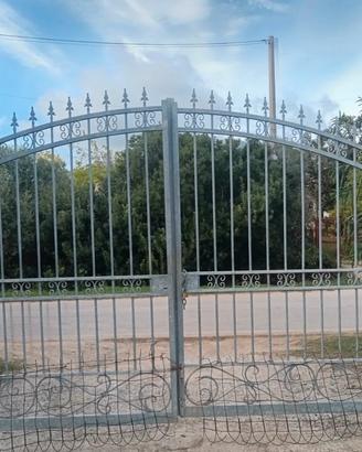 Cancello in ferro zincato