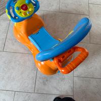 MACCHININA A SPINTA MARCA CHICCO