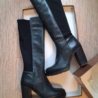 Stivali in pelle verde scuro