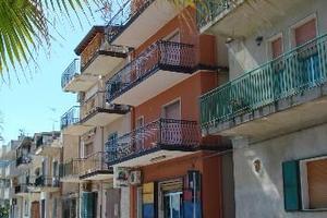 Bilocale fronte mare "La Casa di donna Franca"