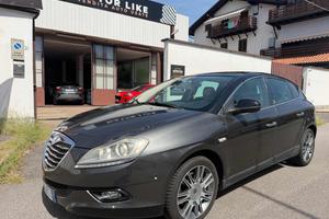 LANCIA Delta 1.8 Di Turbo-Jet Sportronic Platinu