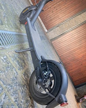 Monopattino Mi exential XIAOMI