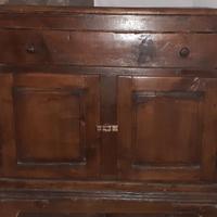 Madia / credenza