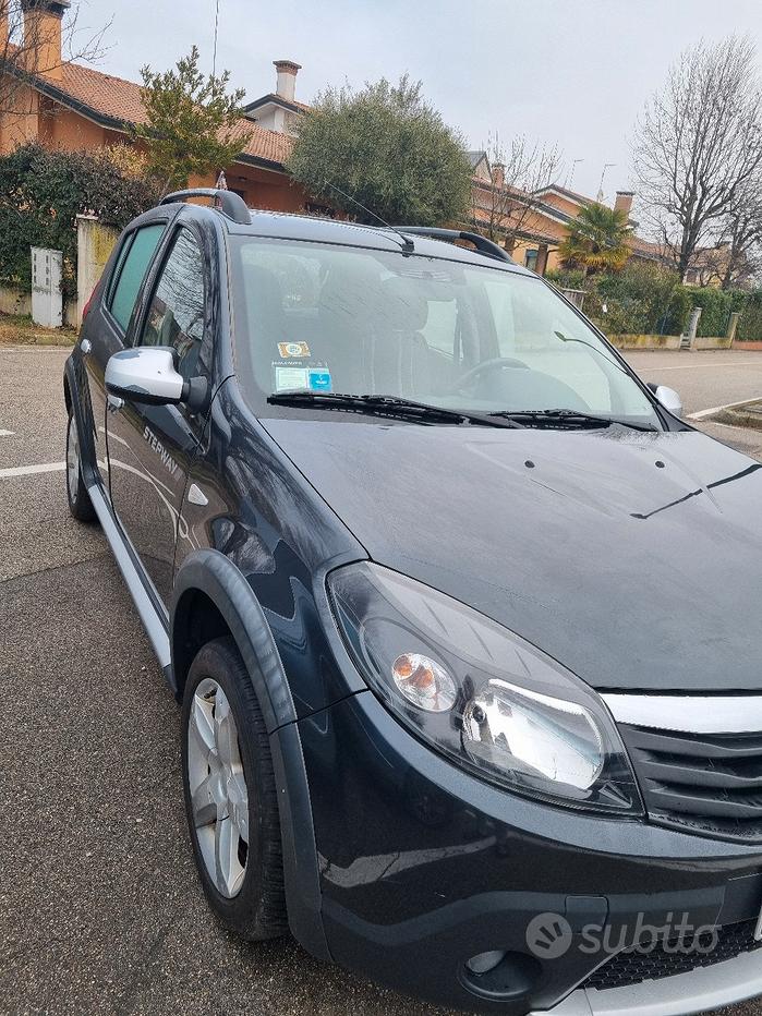 DACIA Sandero 1ª serie