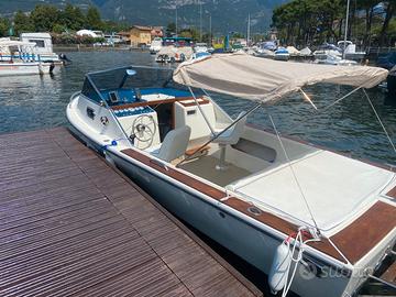 Imbarcazione da diporto