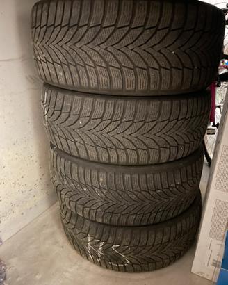 225/45/18 95v Nexen M+S