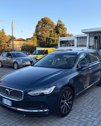 Volvo V90 B5 (d) AWD automatico Ultimate Dark