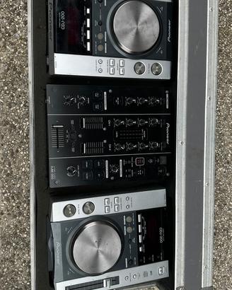 Console  DJ PIONER: 2x CDJ-200+ Mixer DGM350+Case!