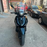 Piaggio beverly cc400 hpe perfetto appena tagliand