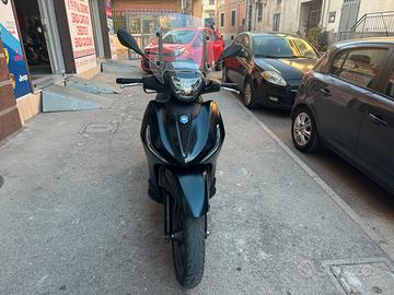 Piaggio beverly cc400 hpe perfetto appena tagliand