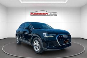 Audi Q3 35 2.0 tdi Business s-tronic