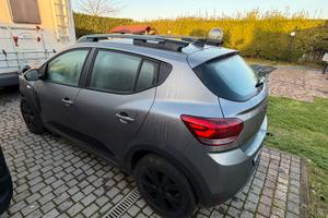 Dacia sandero 1.0 GPL sinistrata