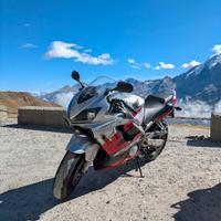 Honda Cbr600F da vetrina! 