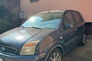Ford Fusion neopatentati
