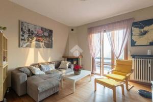 3 LOCALI A MONTICELLO BRIANZA