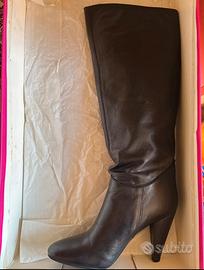 Stivali neri Fornarina