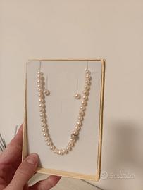 Collana e orecchini perle vere