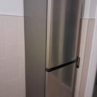 FRIGORIFERO HISENSE in condizione come nuovo