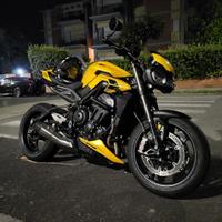Triumph Street Triple 765 RS - 2024