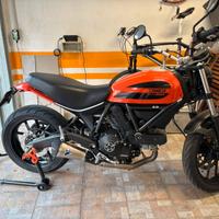 Ducati Scrambler sixty2 400