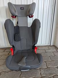 Seggiolino 15-36kg isofix