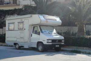 Camper mansardato