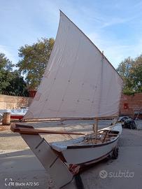 Sandalo a vela