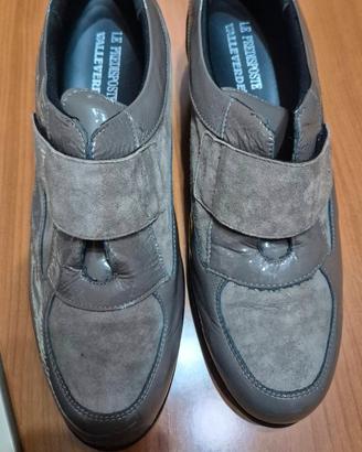 Scarpe donna nr 40 e 41 made in Italy.
