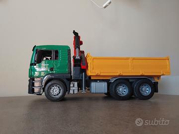 camion gru bruder 