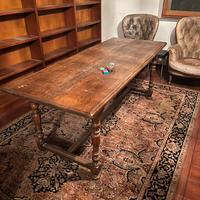 Scrivania in legno massello