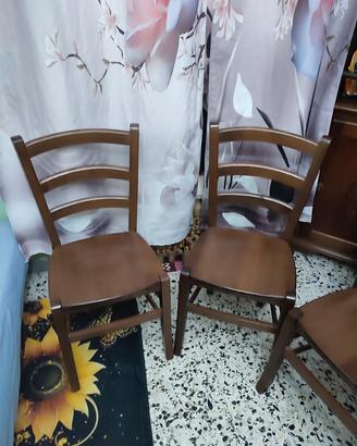  4 sedie in legno massello 9