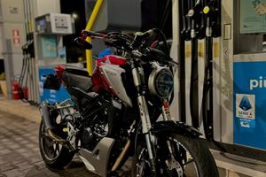 Honda Cb125-r