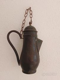 Polveriera antica in rame 