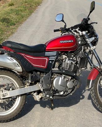 suzuki XF freewind Scrambler